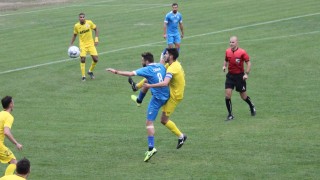 Нападателят на Монтана Лиандро Мартис ще претърпи операция на коляното