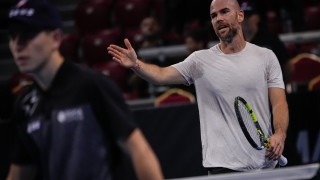 Адриан Манарино записа победа №200 на твърди кортове насред на