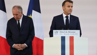Макрон е склонен бързо да замени Байру, ако правителството падне