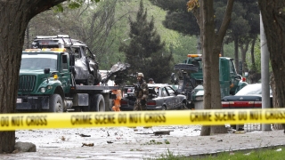 Най малко четирима души загинаха а десет бяха ранени при експлозия