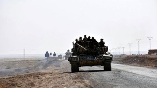 Сирийската армия проби обсадата на летище в град Дейр ез