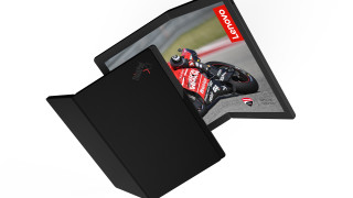 Lenovo намекна че скоро ще пусне първия в света лаптоп