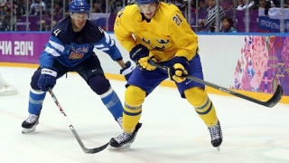 Швеция е първият финалист в хокейния турнир
