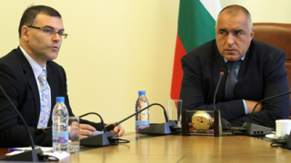 Борисов нареди проверка на фирма, собственост на шефа на "Фронтиер"