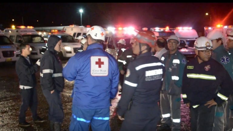 Десетки загинали след срутване на мост в Колумбия 