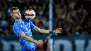 Група от 19 футболисти определи старши треньорът на Левски Николай