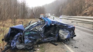 Тежка катастрофа затрудни за часове движението по прохода Хаинбоаз този