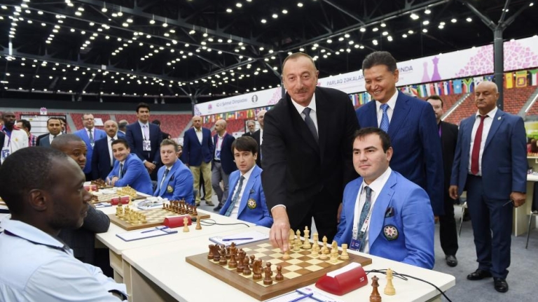 Шахматистите с втора поредна победа в Баку