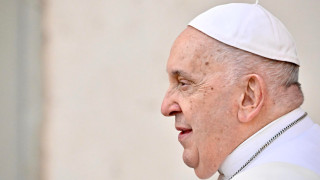 Объркан спор се заформи днес относно това дали папа Франциск