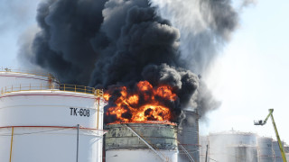 Украинската атака с дронове в нощта срещу неделя доведе до