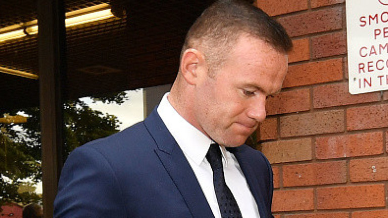 Уейн Рууни говори с Гуардиола за футболист на Сити