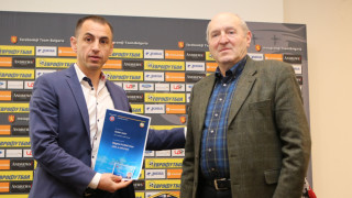 Георги Илиев днес получи треньорския си лиценз УЕФА А от