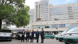 Военномедицинска академия ВМА се сдоби със 7 изцяло електрически автомобила