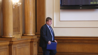Лидерът на ВМРО и вицепремиер Красимир Каракачанов призова за ясна