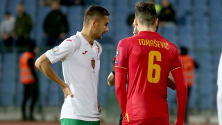 Халфът на националния отбор Ивайло Чочев бе откаран в болница