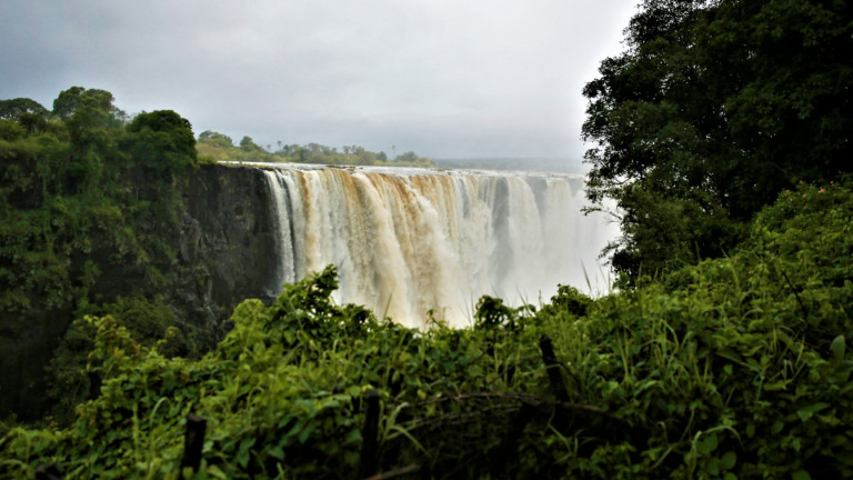 Суша - каква суша? Водопадът Виктория триумфално се завърна