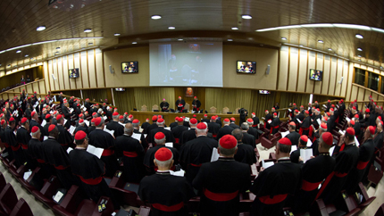 Още 12 кардинали електори се очакват във Ватикана за избора на нов папа