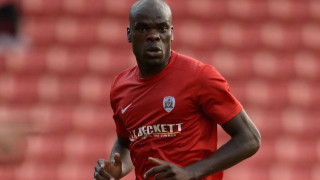 Бившият футболист на ПСЖ Съндърланд и Олдъм Жан Ив Мвото започна