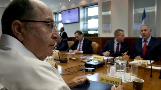 Военният министър на Израел подаде оставка