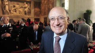 В Италия почина прокурорът провел операцията Чисти ръце Франческо Саверио
