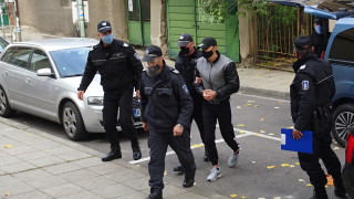 Пуснаха на свобода сина на Васил Капланов Каплата съобщава БНТ 20 годишният