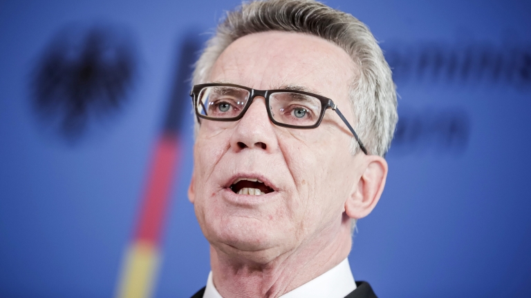Германският министър на вътрешните работи Томас де Мезиер призова да