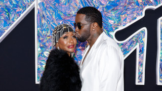 Безспорно Пъф Деди е най коментираната светска личност в света в