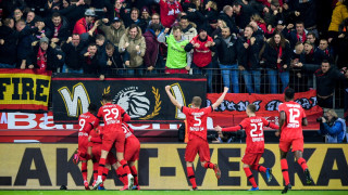 Байер Леверкузен е третият отбор който се класира за 1 2 финалите