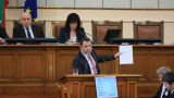 Парламентът не може да не приеме оставката на Делян Добрев, реши КС