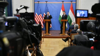 Държавният секретар на САЩ Майк Помпео отрече че Вашингтон прикрива