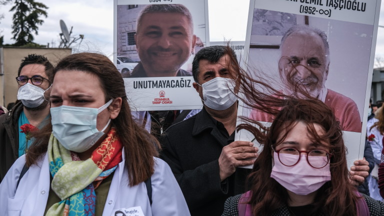 Турция с 50 000 новозаразени с коронавирус за денонощие 