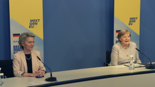 Германският канцлер Ангела Меркел заяви във вторник че производството на