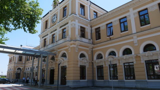 Кабинетът в оставка прекрати договора за концесия на железопътна гара Пловдив