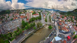 Министерството на образованието и науката МОН финансира общински учебни заведения