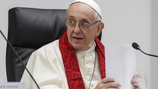 Папата осъди проституцията като "изтезание"