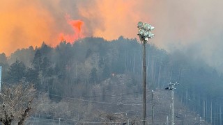 Северна Япония е в пламъци