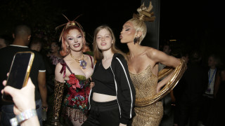 Илон Мъск е наистина ексцентричен и е от малкото в