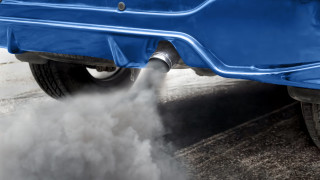 Германия обмисля снижаване на стандартите за замърсяване на дизела