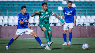 Халфът на Спартак Варна Румен Руменов заяви че капитанската лента