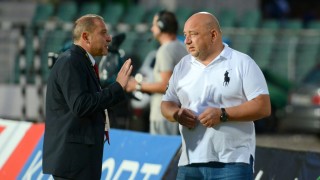 Министърът на младежта и спорта Красен Кралев ще посети стадион