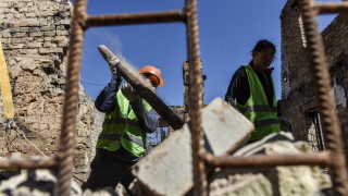 Украински доброволци разработват евтини ракети за поразяване на руската противовъздушна