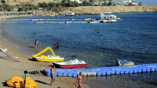 Египет губи 250 млн. долара месечно от туризъм след атентата срещу руския самолет
