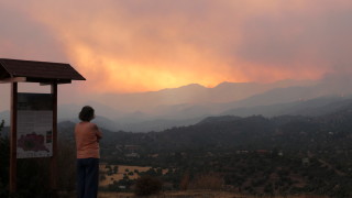 Четирима загинали от опустошителен горски пожар в Кипър