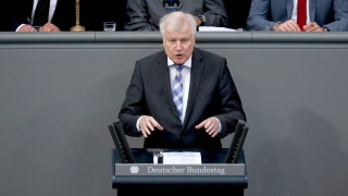 Германският парламент улесни депортацията на мигранти