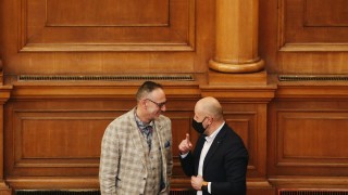 Любен Дилов-син: Сега Слави превръща шоуто и телевизията си в партия