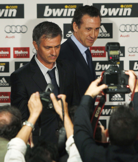 Перес клекна пред Специалния - купува нападател