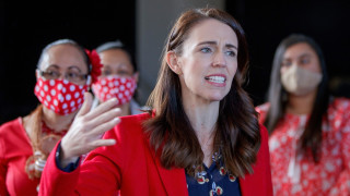 Премиерът на Нова Зеландия Джасинда Ардерн нареди блокада на най големия