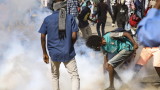  Сълзотворен газ бе употребен против протестиращи в Судан 