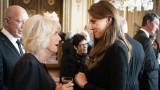 Кейт Мидълтън и кралица Камила - ще изневерят ли на традицията по време на Изнасянето на знамената