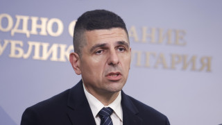 Ивайло Мирчев отрича да се познава с Калушев, не е ходил на хижа "Петрохан"